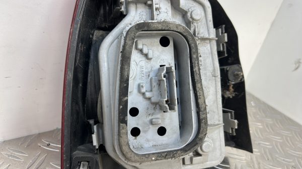 Feu arriere principal droit (feux) VOLKSWAGEN POLO 4 PHASE 2 – 6Q6945096G