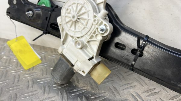 Leve vitre electrique avant gauche BMW SERIE 3 E90 PHASE 1 – 51337140587