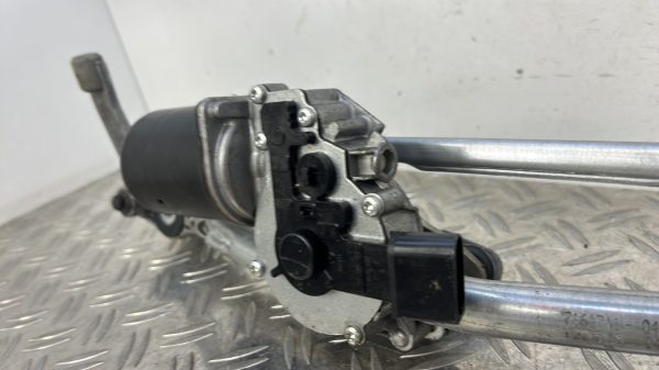 Moteur essuie glace avant BMW SERIE 3 E90 PHASE 1 – 697826301