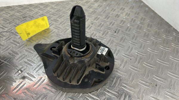 Treuil de roue de secours RENAULT CLIO 4 PHASE 2 – 8200269378