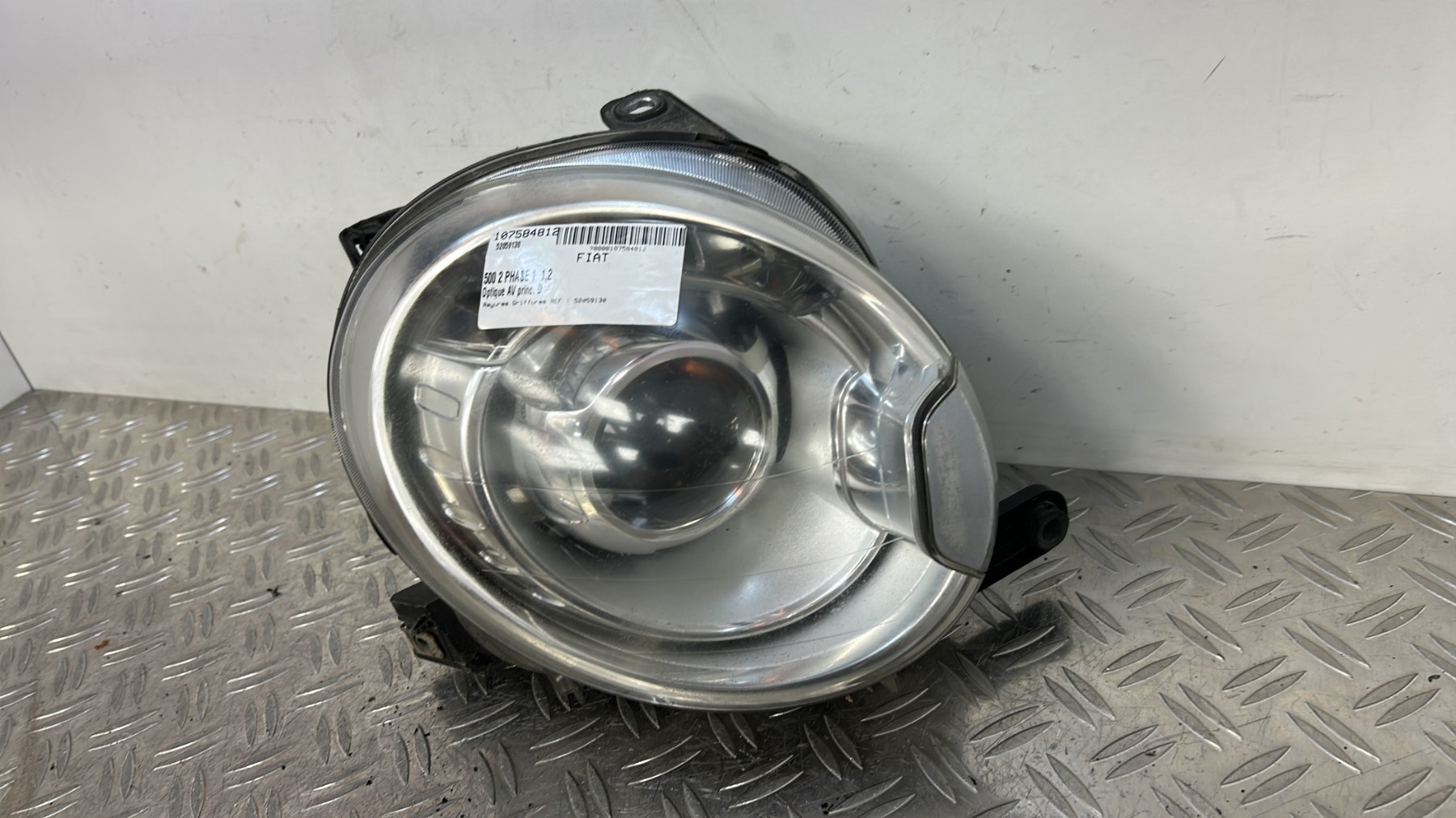 Optique avant principal droit (feux)(phare) FIAT 500 2 PHASE 1 – 52059130