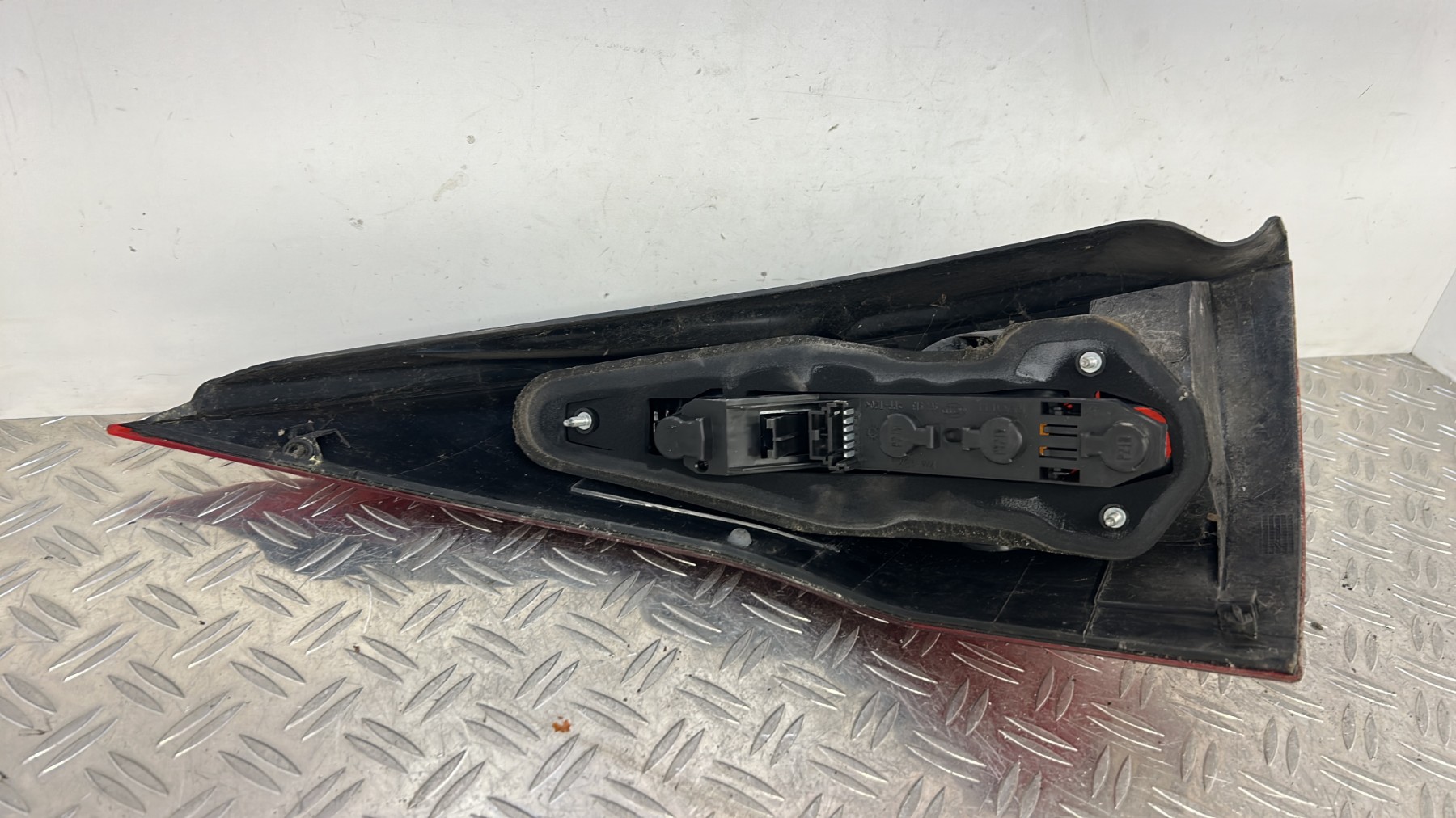 Feu arriere principal droit (feux) RENAULT MEGANE 2 PHASE 2 BREAK – 8200142683