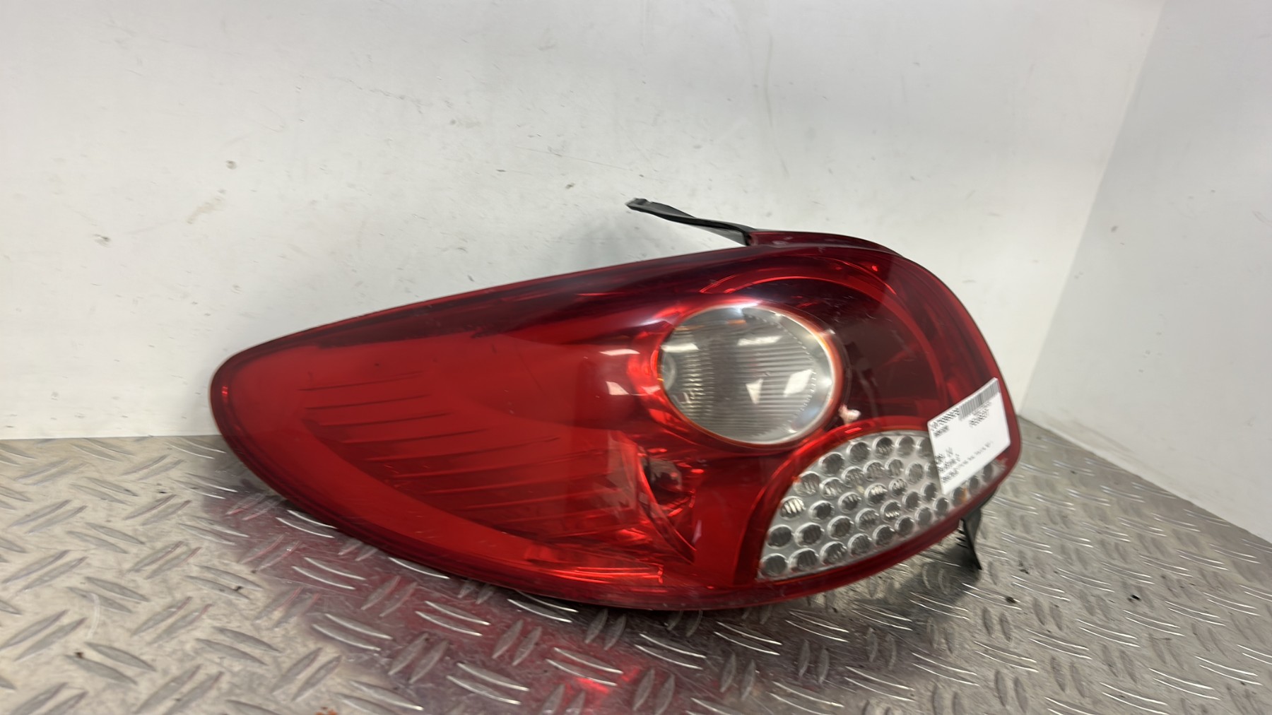 Feu arriere principal gauche (feux) PEUGEOT 206+ – 9685618280