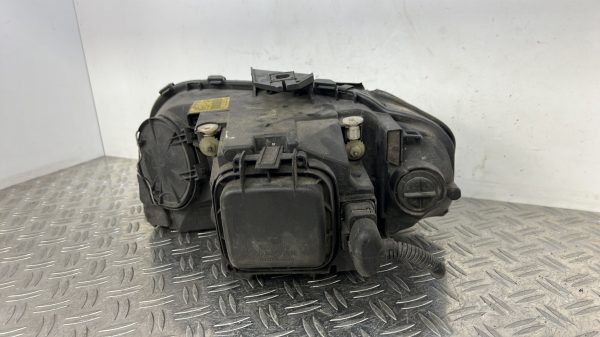 Optique avant principal droit (feux)(phare) AUDI A3 2 SPORTBACK PHASE 1 – 8P0941004A