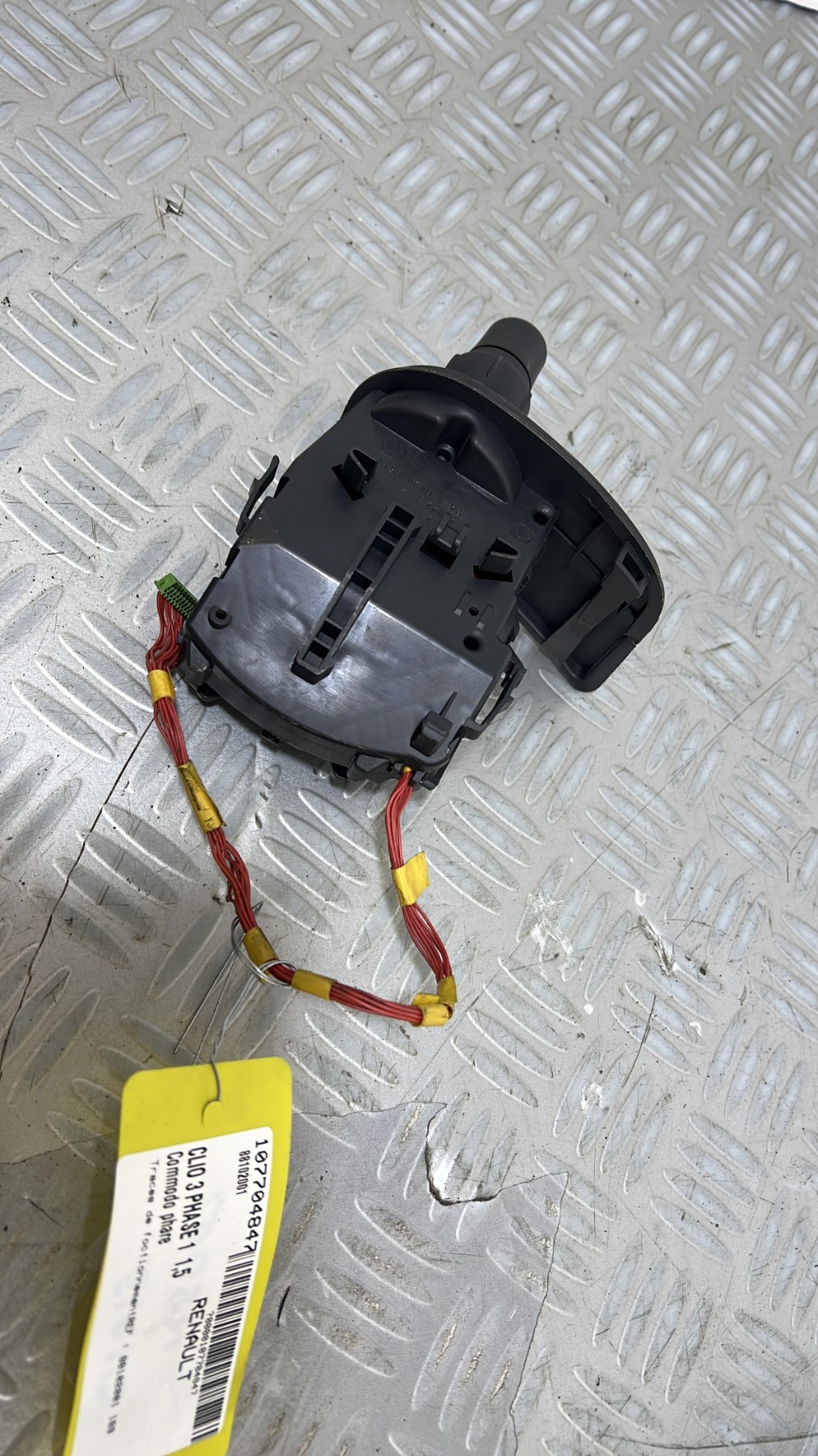 Commodo phare RENAULT CLIO 3 PHASE 1 – 88102001