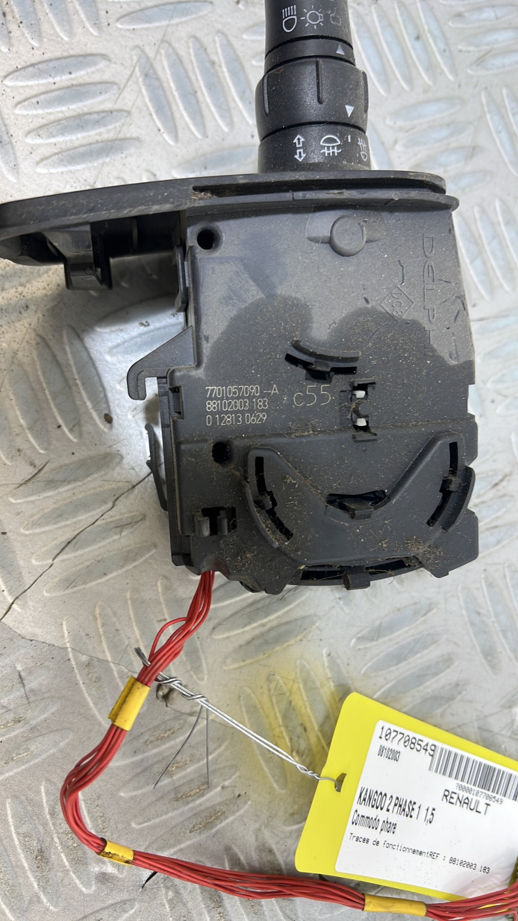 Commodo phare RENAULT KANGOO 2 PHASE 1 – 88102003