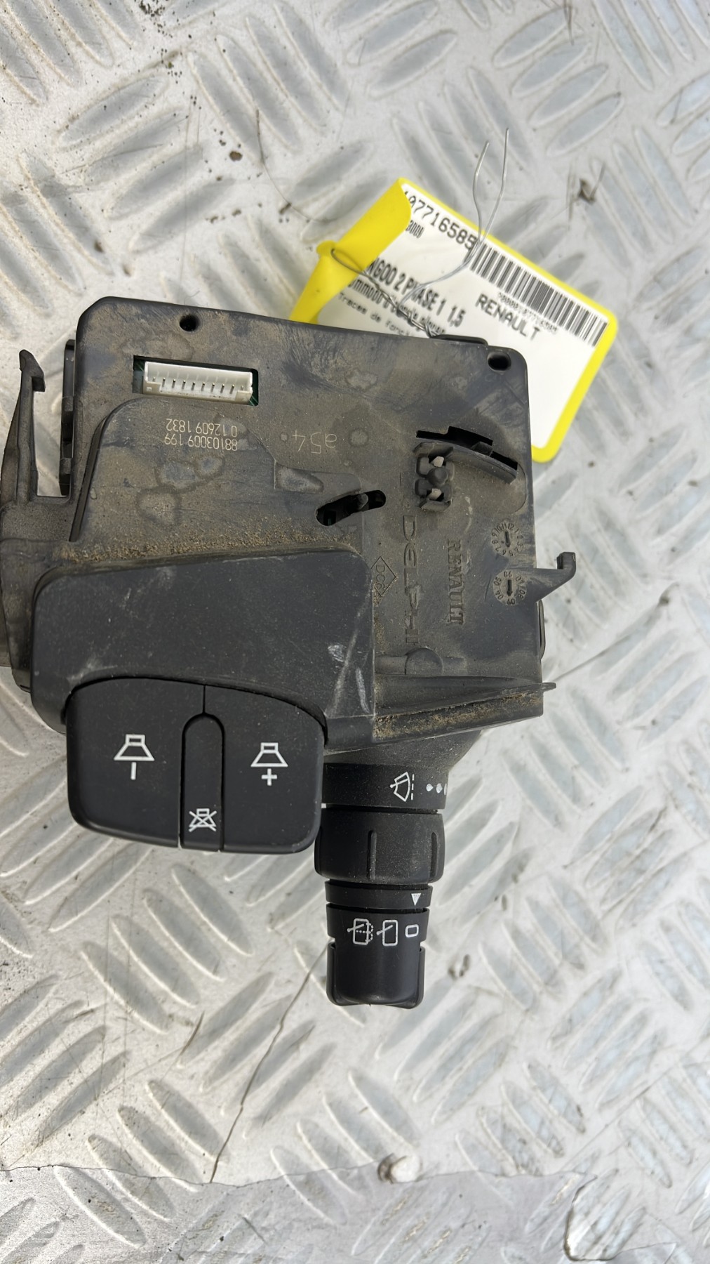 Commodo d&rsquo;essuie glaces RENAULT KANGOO 2 PHASE 1 – 88103009