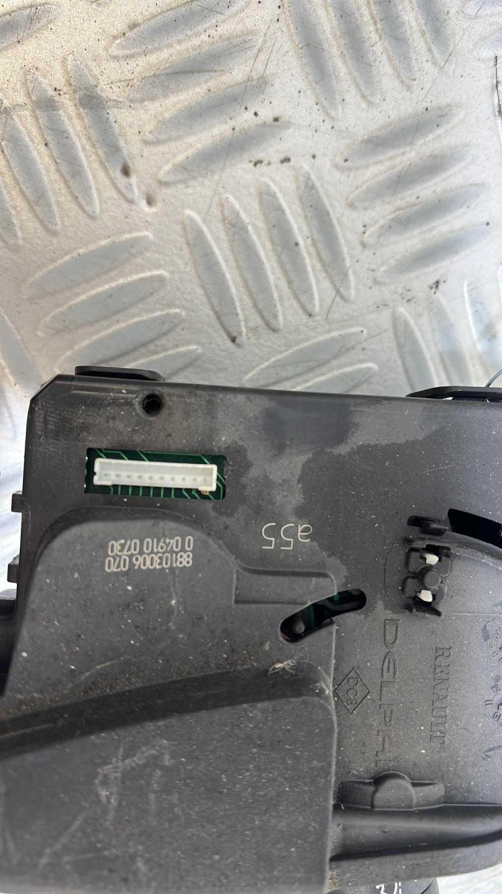 Commodo d&rsquo;essuie glaces RENAULT KANGOO 2 PHASE 1 – 88103006