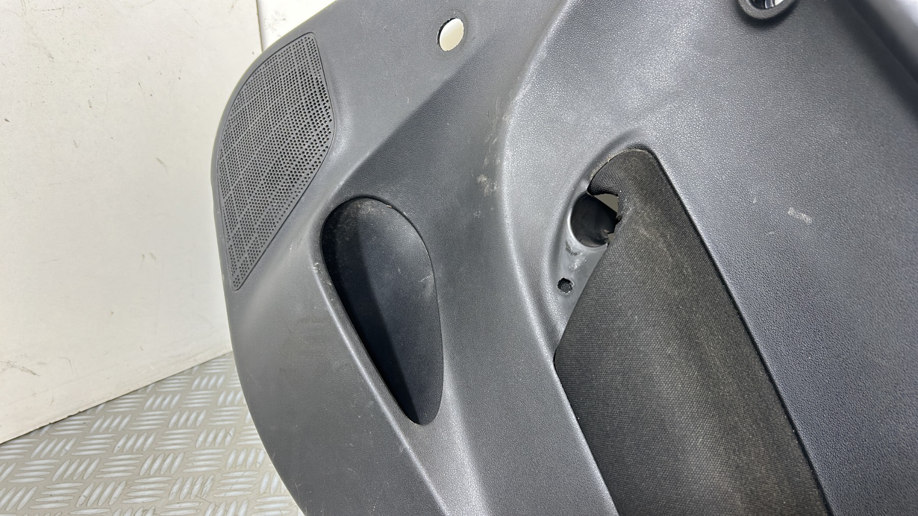 Panneau de porte arriere droit CITROEN C3 2 PHASE 2 – 96866532ZD