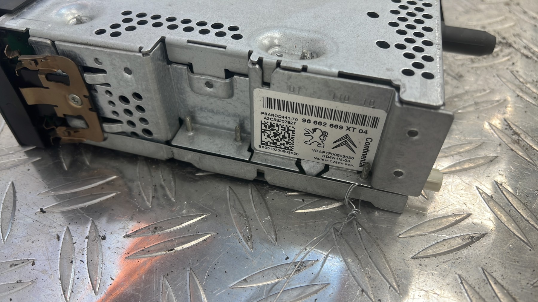 Autoradio d&rsquo;origine CITROEN C3 2 PHASE 1 – 96662669XT