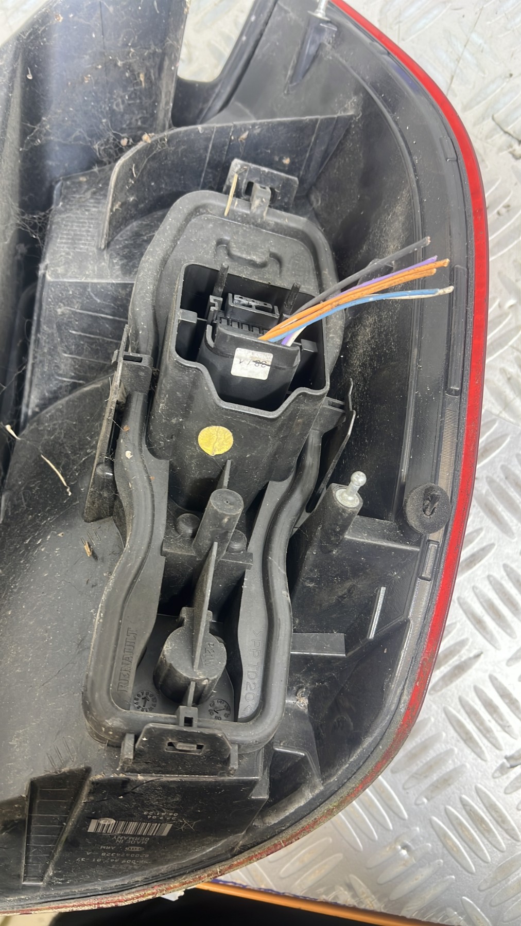 Feu arriere principal gauche (feux) RENAULT GRAND SCENIC 2 PHASE 2 – 8200474328