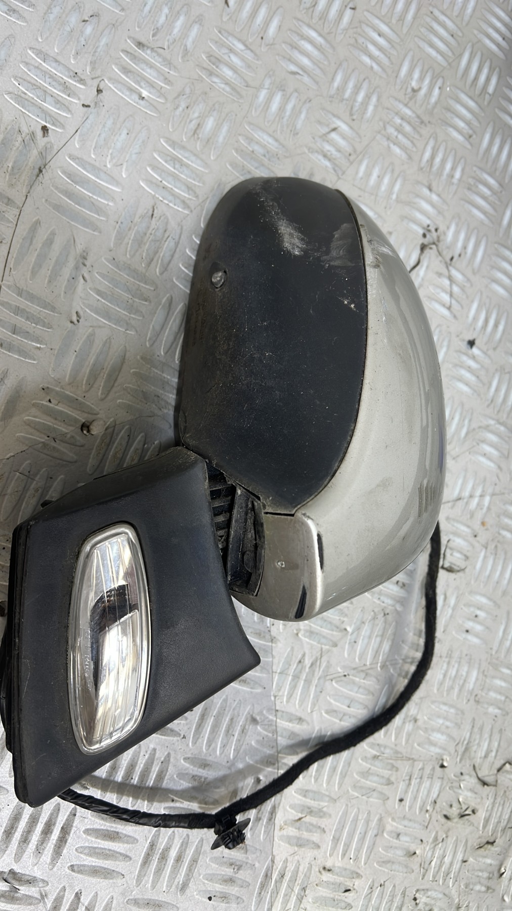 Retroviseur droit PEUGEOT 308 1 PHASE 1 – 8153NC