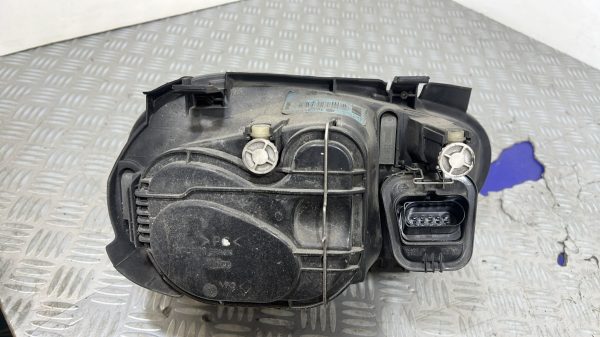 Optique avant principal gauche (feux)(phare) VOLKSWAGEN GOLF 4 – 1J1941017K