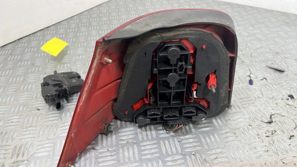 Feu arriere principal droit (feux) VOLKSWAGEN GOLF 4 – 1J6945096Q
