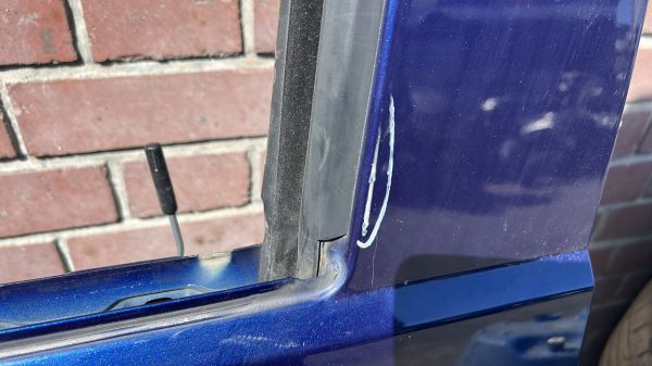 Porte avant gauche VOLKSWAGEN TRANSPORTER 5 PHASE 1 – 7LA831055B