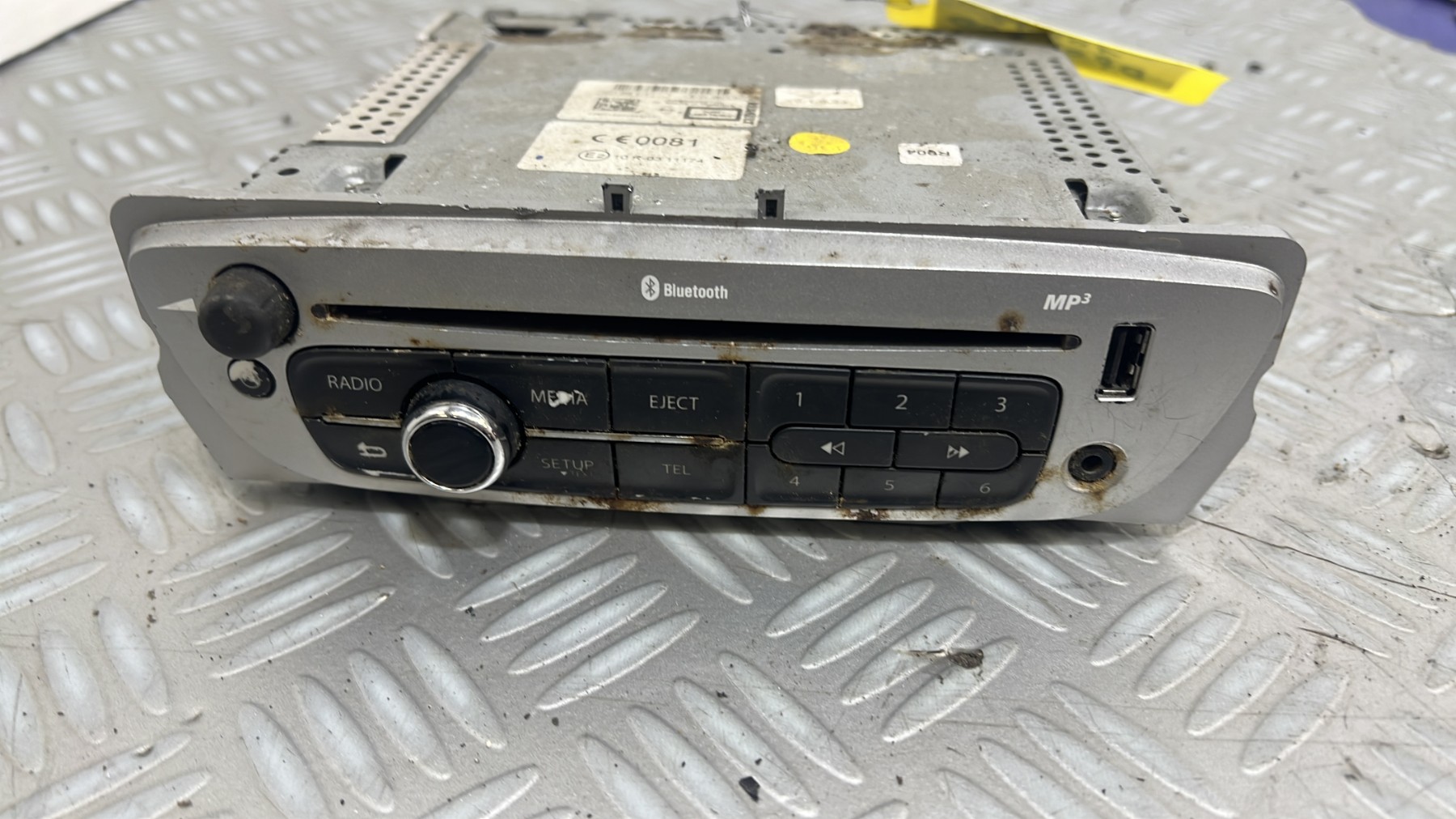 Autoradio d’origine RENAULT MEGANE 3 PHASE 3 – 281157081R