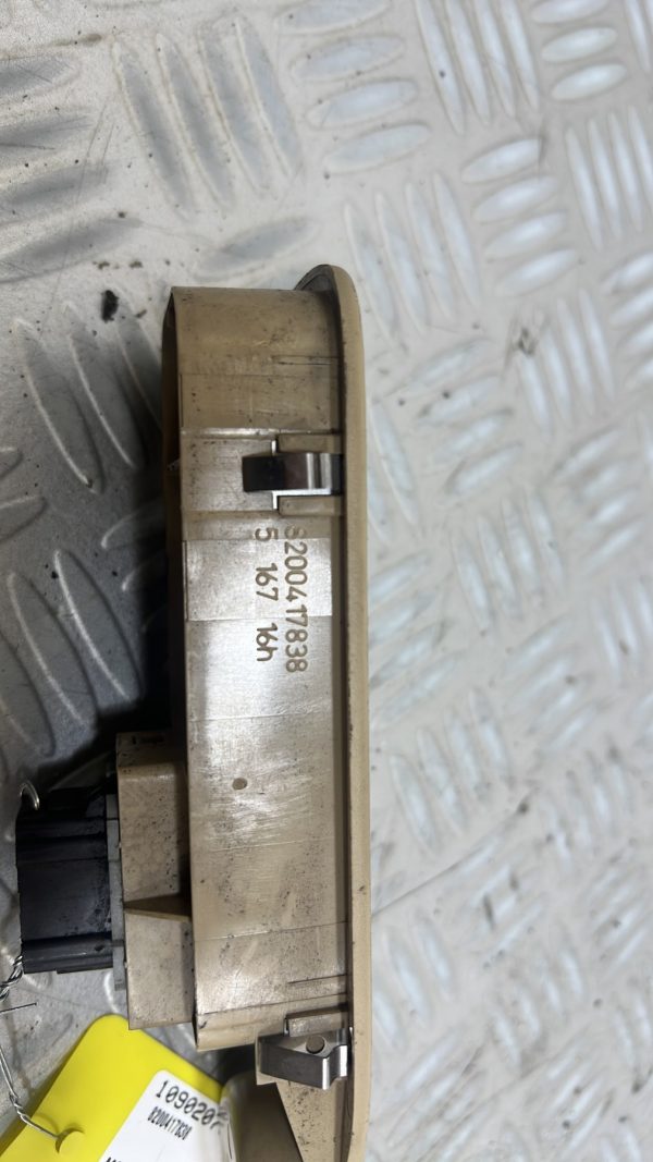Interrupteur de leve vitre avant droit RENAULT MODUS PHASE 1 – 8200417838