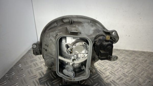 Optique avant principal droit (feux)(phare) RENAULT TWINGO 1 PHASE 3 – 7701049687