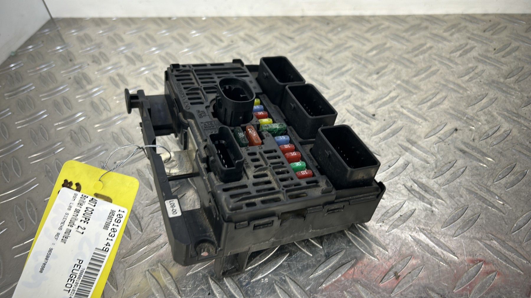 Boitier servitude moteur (BSM) PEUGEOT 407 COUPE – 9658070980