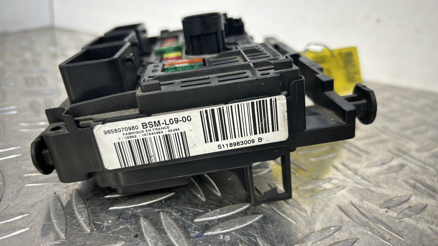 Boitier servitude moteur (BSM) PEUGEOT 407 COUPE – 9658070980