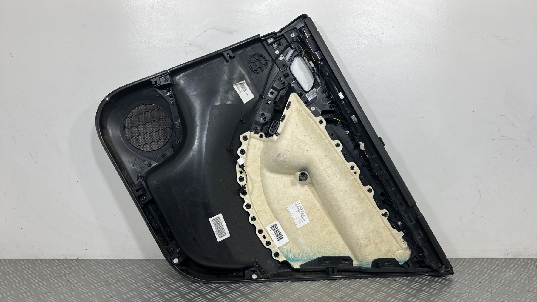 Panneau de porte arriere gauche CITROEN C4 GRAND PICASSO 1 – 96599568ZD