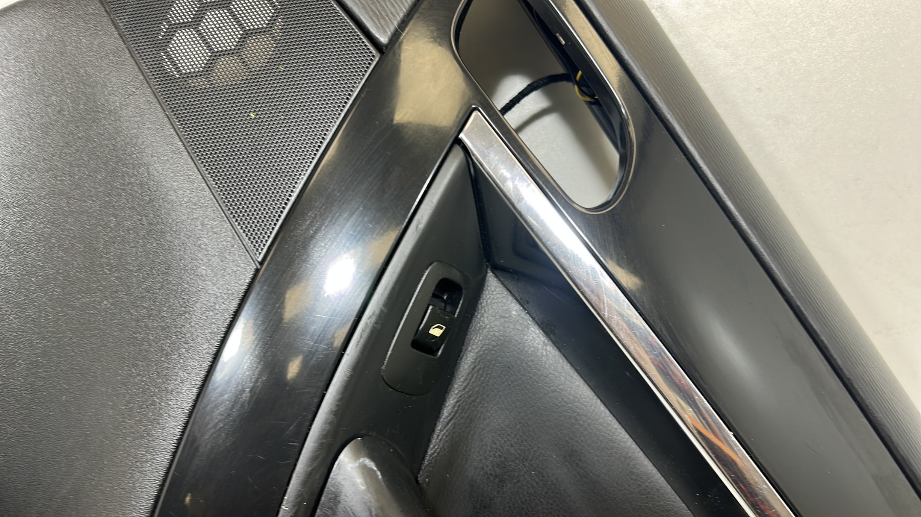 Panneau de porte arriere droit CITROEN C4 GRAND PICASSO 1 – 96599559ZD