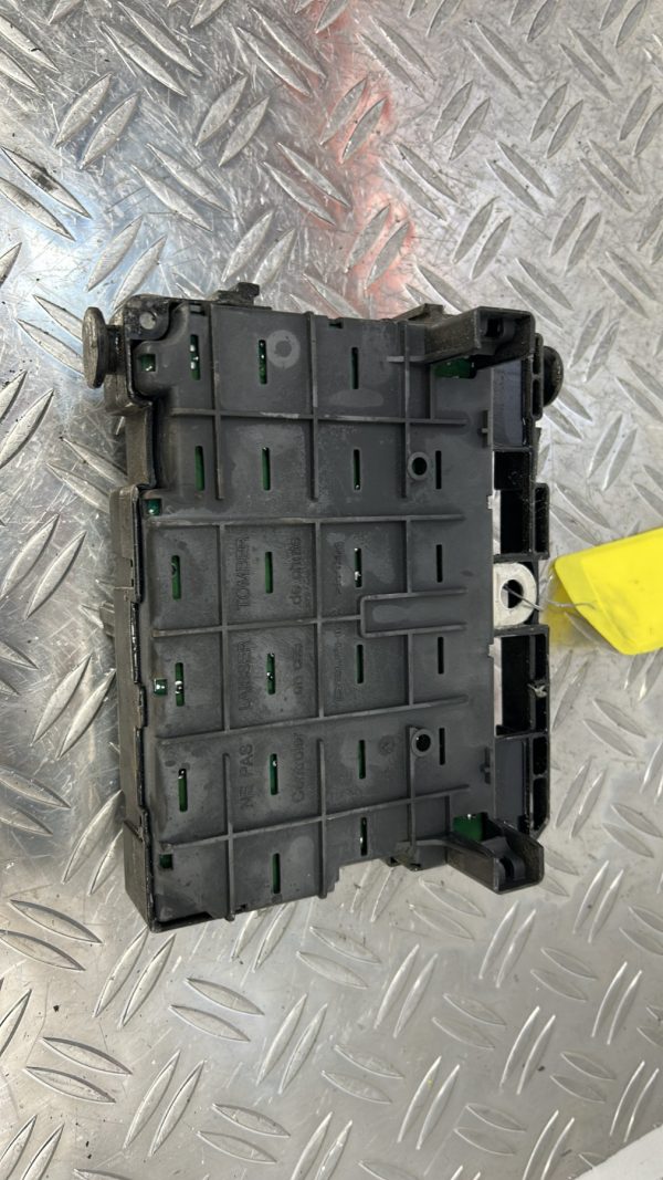 Boitier servitude moteur (BSM) PEUGEOT 206 PHASE 2 – 9657608780