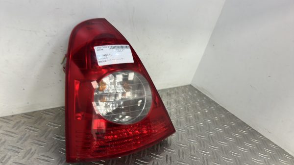 Feu arriere principal gauche (feux) RENAULT CLIO 2 PHASE 2 – 8200917488