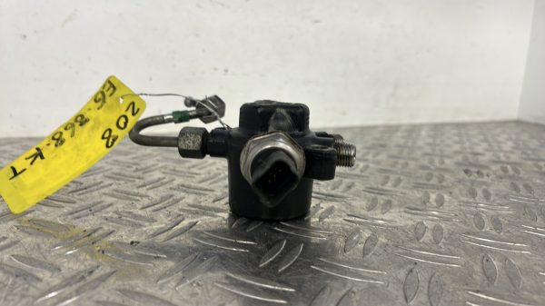 Rampe injection RENAULT MEGANE 3 PHASE 1 – 8200584034