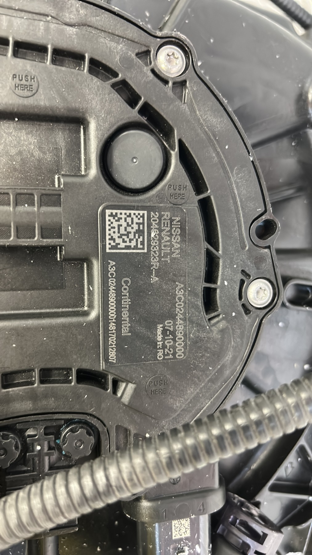 Reservoir AdBlue RENAULT MEGANE 4 PHASE 2 BREAK – 204629323R