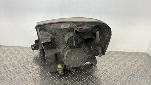 Optique avant principal droit (feux)(phare) PEUGEOT PARTNER 1 PHASE 2 – 9644150880