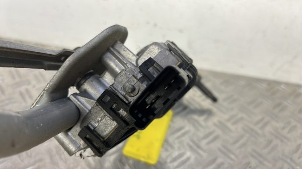 Moteur essuie glace avant PEUGEOT 208 1 PHASE 2 – 9673222580