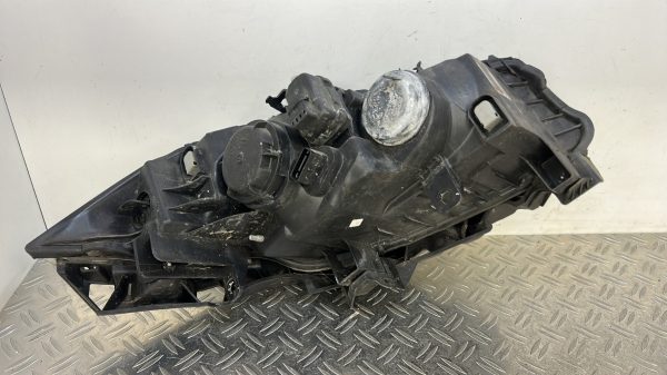 Optique avant principal gauche (feux)(phare) RENAULT MEGANE 2 PHASE 1 – 8200073220