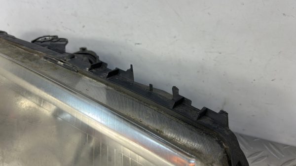 Optique avant principal droit (feux)(phare) RENAULT MEGANE 2 PHASE 1 – 8200073221