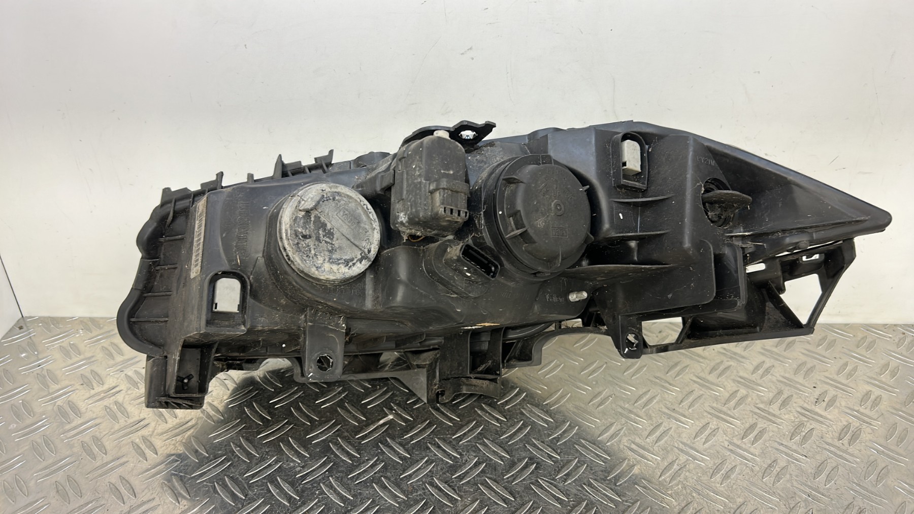Optique avant principal droit (feux)(phare) RENAULT MEGANE 2 PHASE 1 – 8200073221