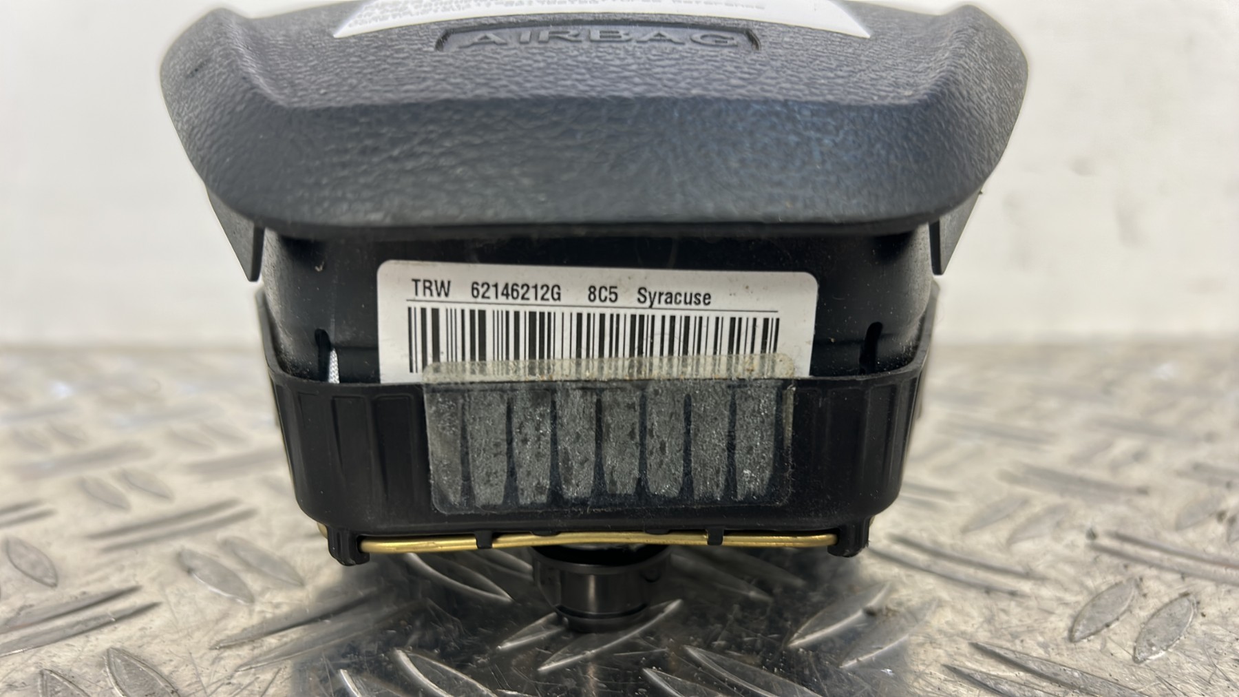 Air bag conducteur FORD FIESTA 6 PHASE 1 – 62146212G