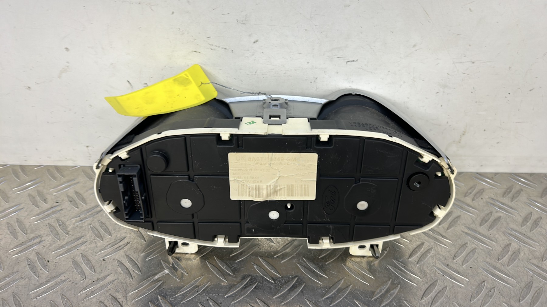 Compteur FORD FIESTA 6 PHASE 1 – 8AST10849