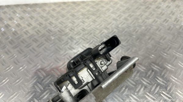 Moteur essuie glace avant FORD FIESTA 6 PHASE 1 – 8A6117B571