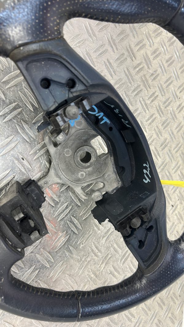 Volant PEUGEOT 1007 – 9644375077