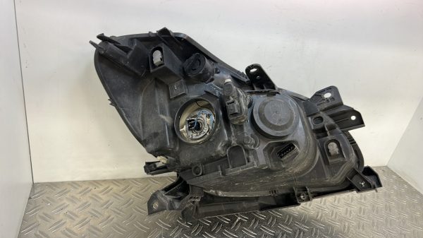Optique avant principal gauche (feux)(phare) RENAULT CLIO 3 PHASE 1 8200244889