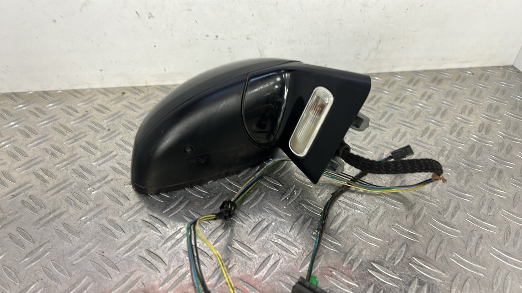Retroviseur droit CITROEN C4 1 PHASE 1 8149ZX