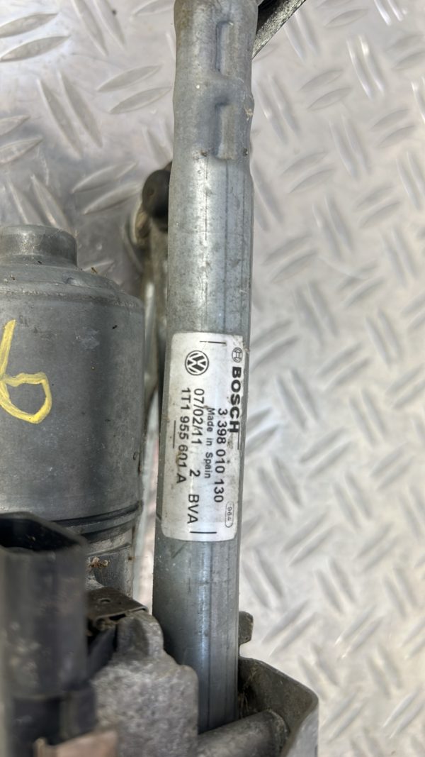 Moteur essuie glace avant VOLKSWAGEN CADDY 2K1955119B