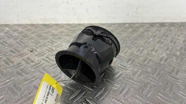 Aerateur tableau de bord VOLKSWAGEN CADDY 2K0819703B