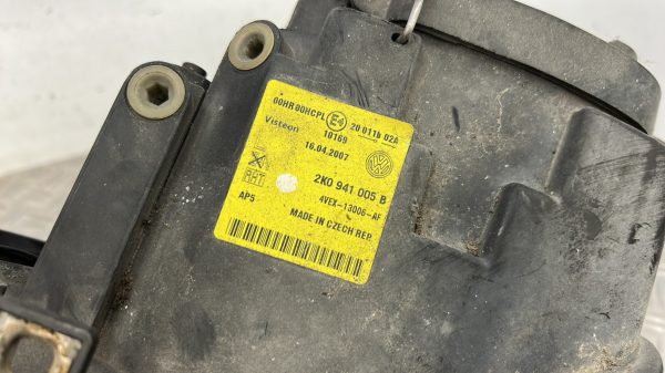 Optique avant principal gauche (feux)(phare) VOLKSWAGEN CADDY 2K0941005B