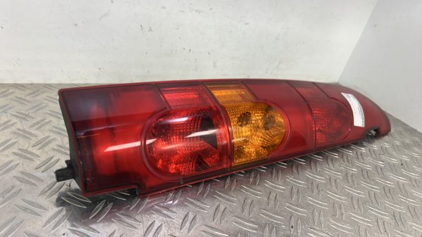 Feu arriere principal gauche (feux) RENAULT KANGOO 8200150623