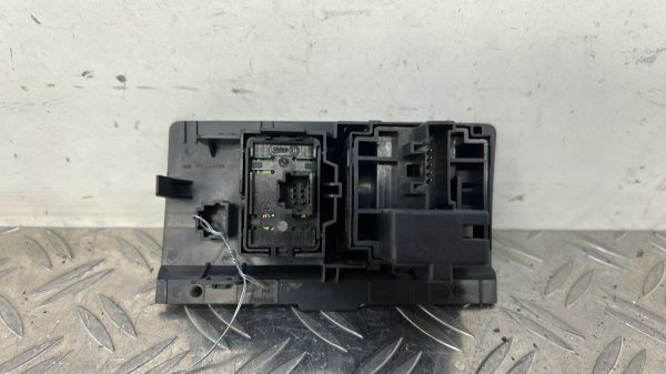 Bouton/Interrupteur RENAULT LAGUNA 3 PHASE 1 648450001R