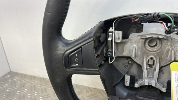 Volant RENAULT LAGUNA 3 PHASE 1 484300001R