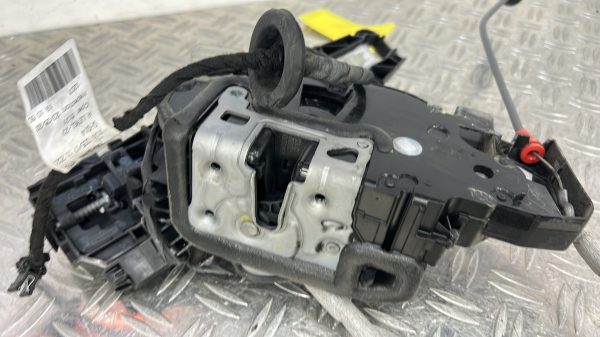 Actionneur serrure porte arriere droite MERCEDES CLASSE A 177 PHASE 2 A1776809800