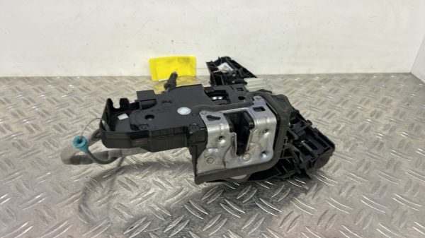 Serrure avant droit MERCEDES CLASSE A 177 PHASE 2 A1770032899