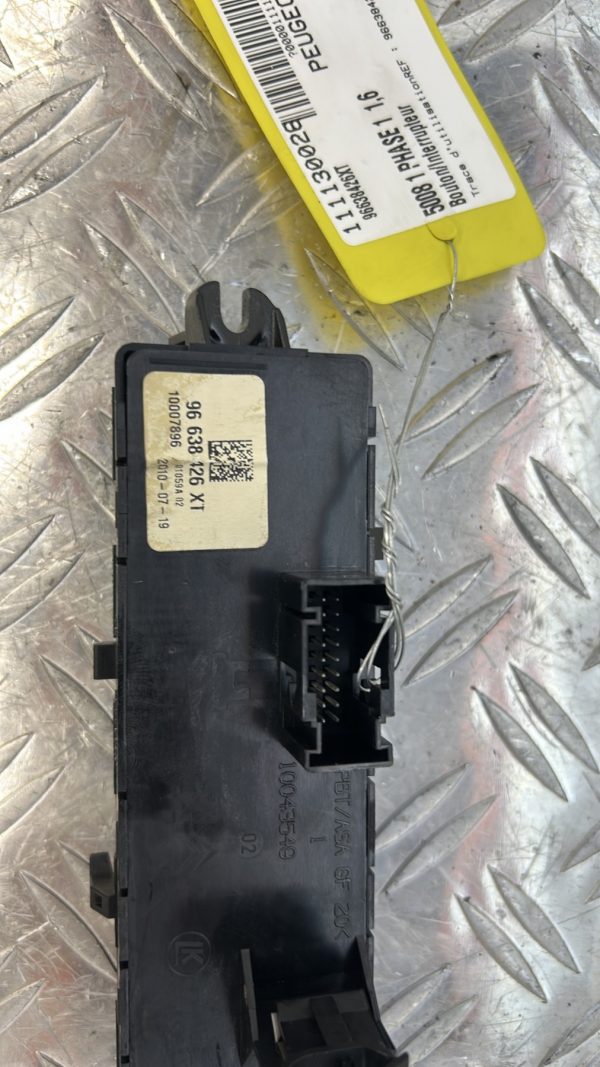 Bouton/Interrupteur PEUGEOT 5008 1 PHASE 1 96638426XT